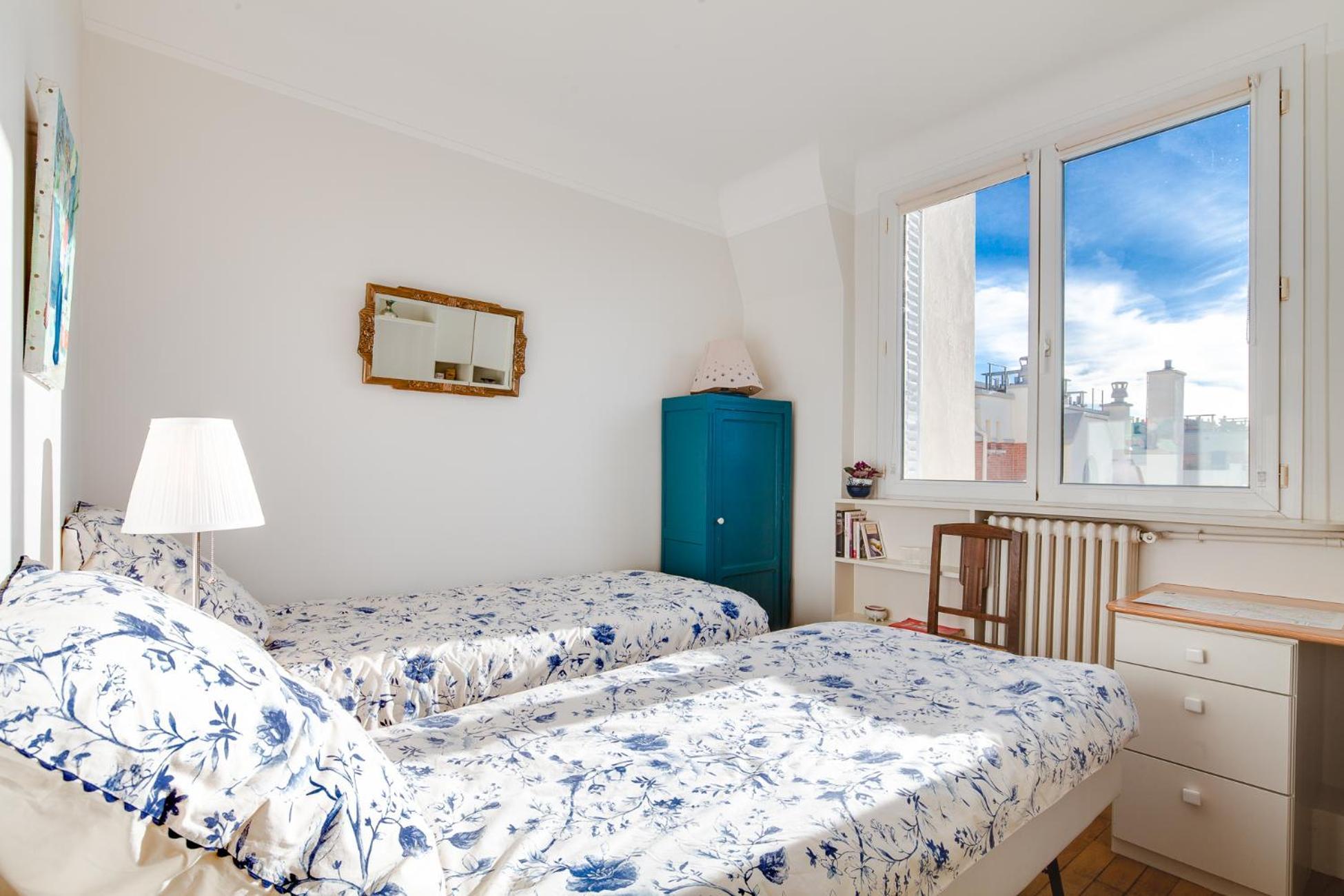 Emmanuel & Beatrice Bed and Breakfast Paris Exteriör bild